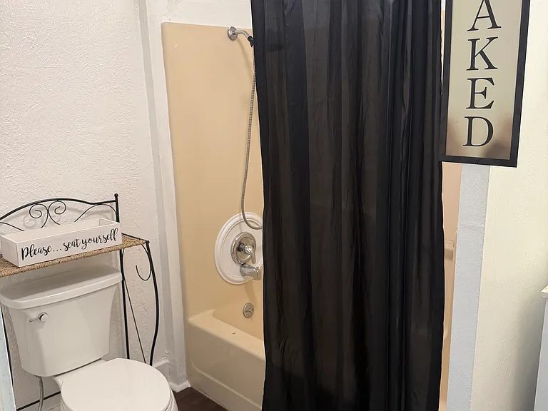 1st floor bath