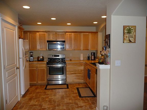 2nd image of 2761 NW Cedar Ave