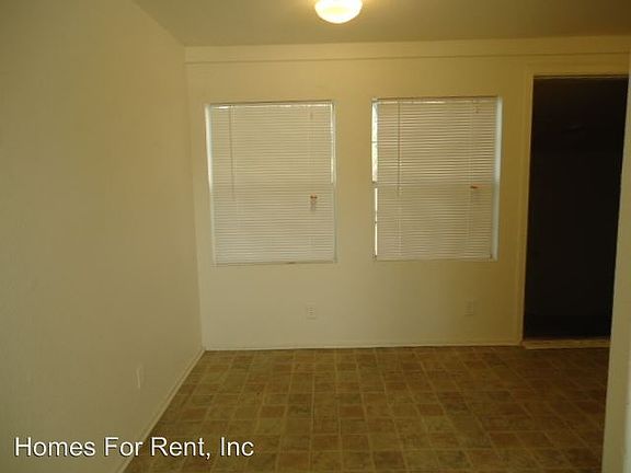 4th image of 1504 W Tomah Ave