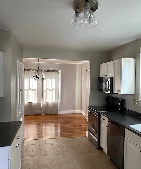2327 Cedar Ln — Photo 1