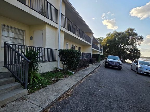 2nd image of 656 W Osceola St