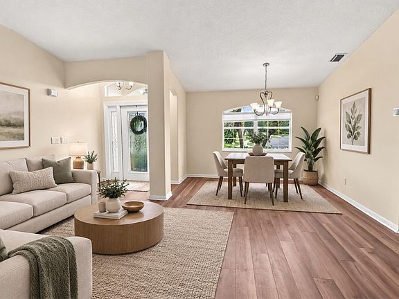 4th image of 240 53RD Circle