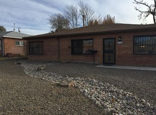 8908 Candelaria Rd NE, Albuquerque, NM 87112