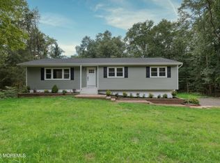 253 Millstone Rd, Perrineville, NJ 08535
