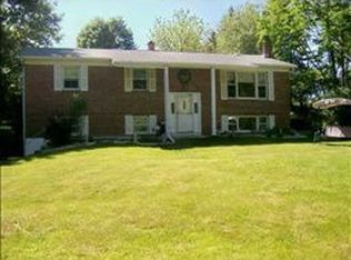 21 Cromwell Rd, Monroe, NY 10950
