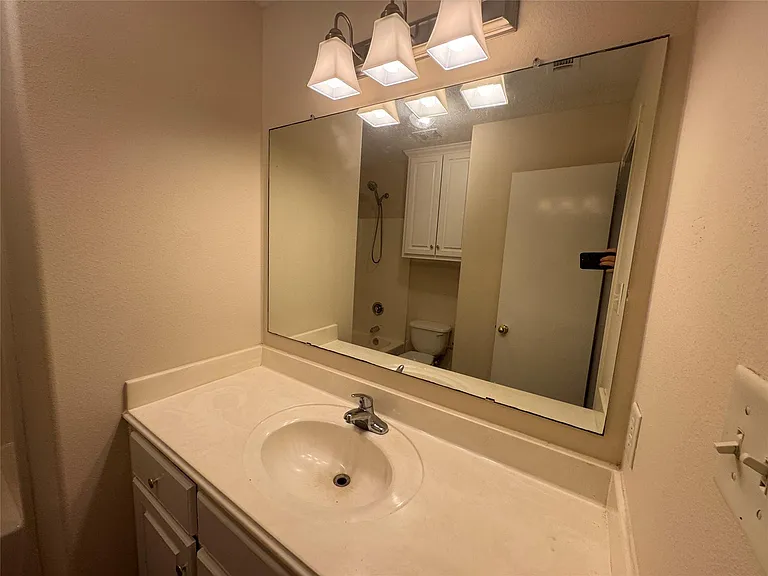 16310 Long Valley Ct — Photo 13