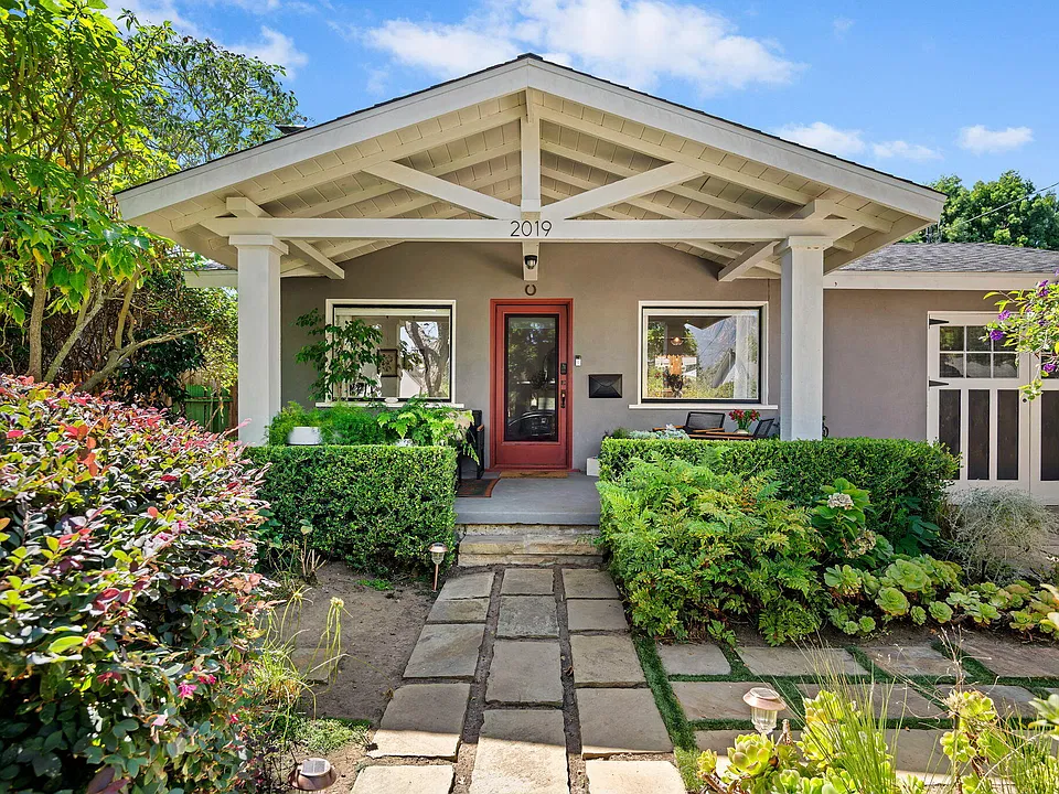 2019 Gillespie St
