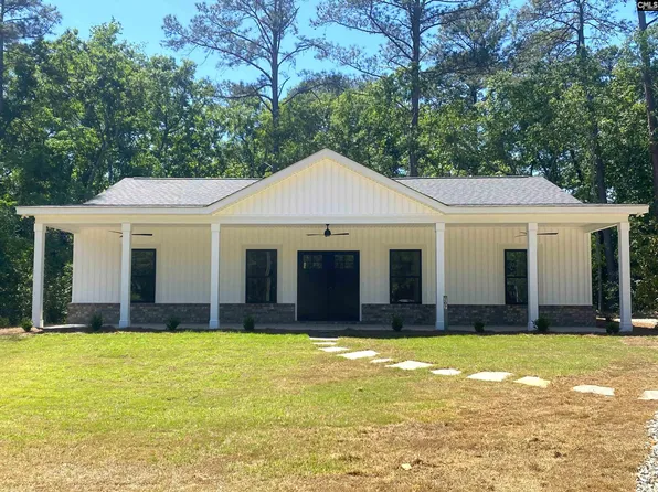 207 Pinetree Ln, Leesville, SC 29070