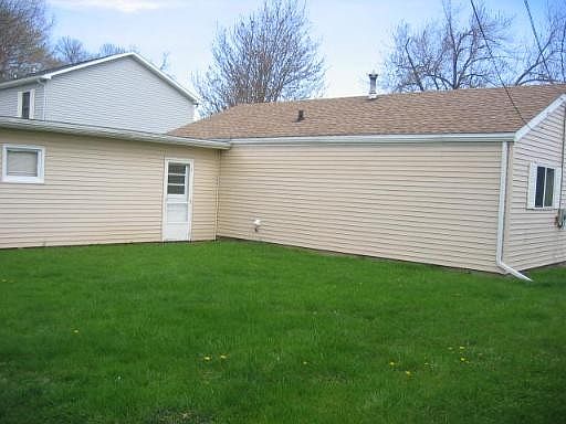 2nd image of 107 El Camino Ct