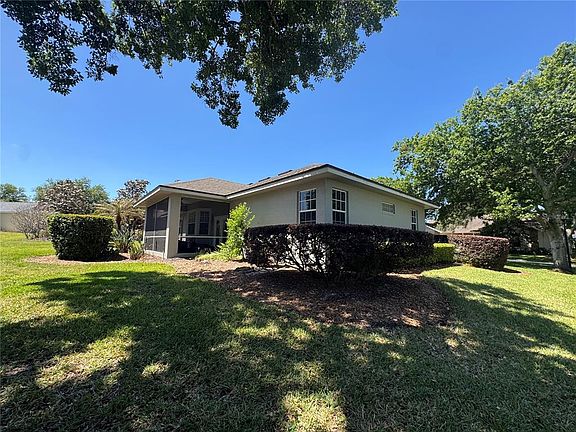 4th image of 226 Hill Ct