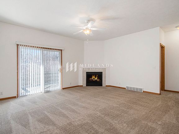 3rd image of 12904 S 36th St