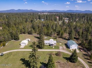 15912 N Ranch Valley Rd, Rathdrum, ID 83858