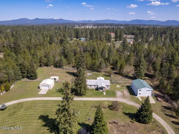 15912 N Ranch Valley Rd, Rathdrum, ID 83858