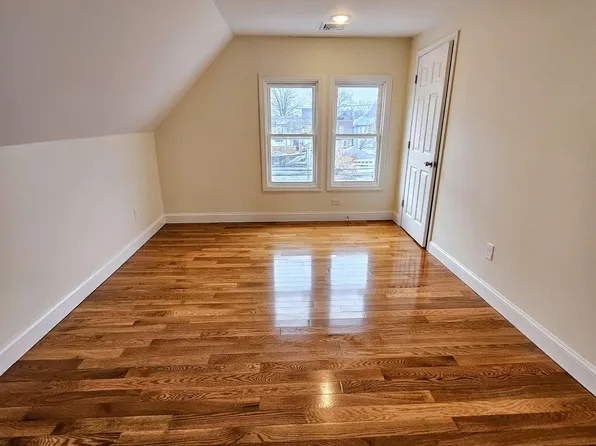 318 75th Street image 2 of 6