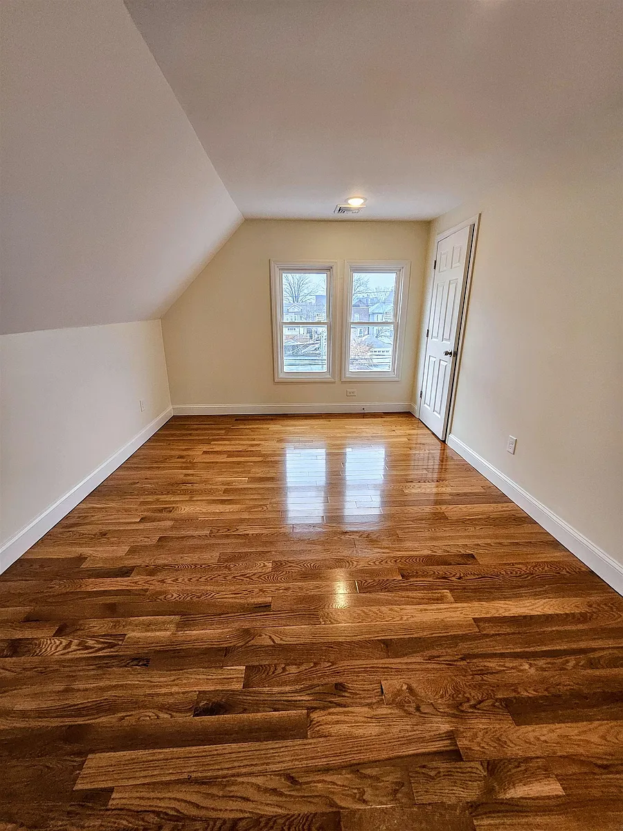 Building Photo - 318 75th St #3