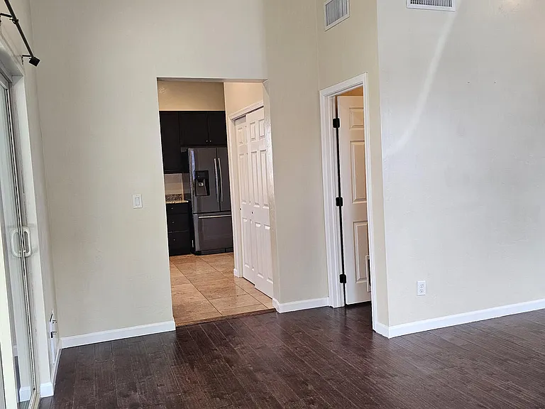 1279 Flag Hollow Rd — Photo 4