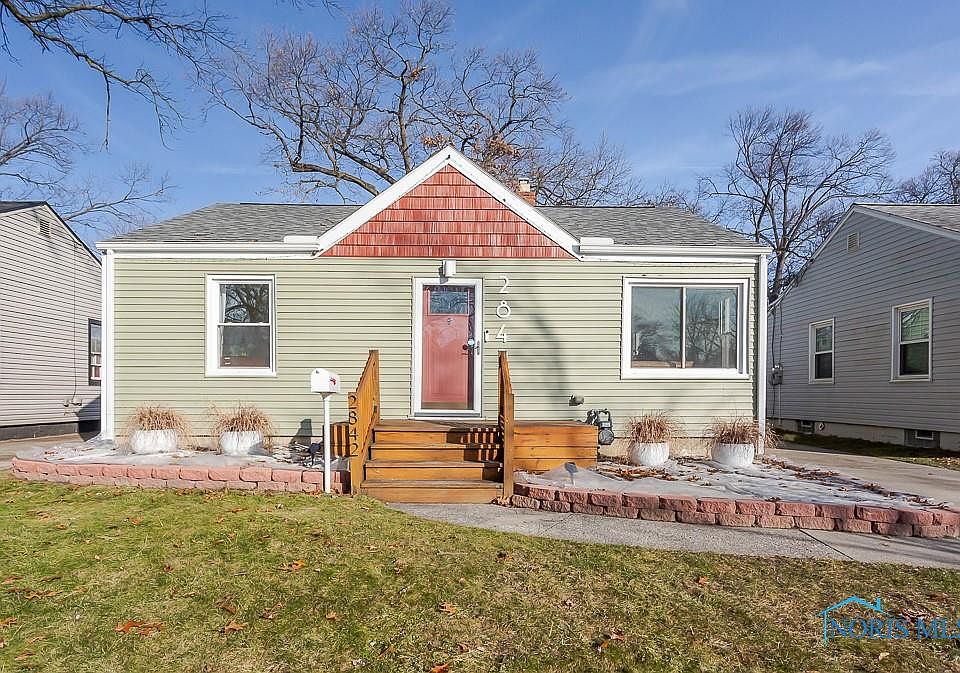 1st image of 2842 Elsie Ave