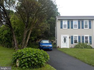 7 Pickford Dr, Lancaster, PA 17603