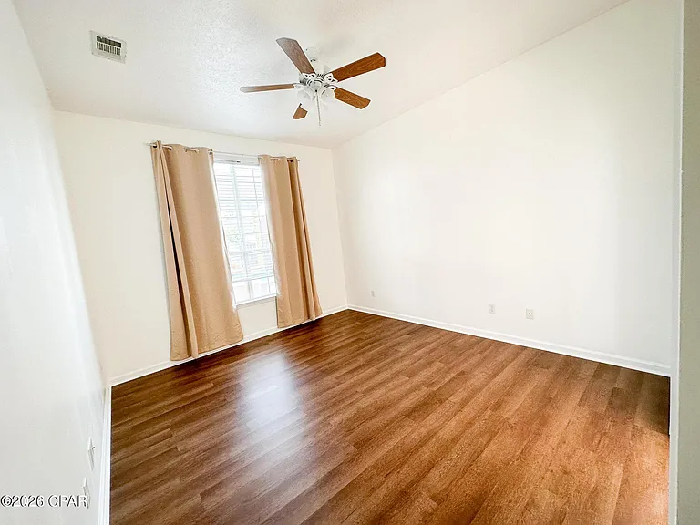 1814 Bowman Ln — Photo 37