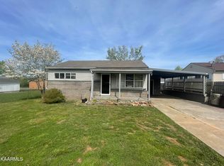 2309 Grove St, Maryville, TN 37804