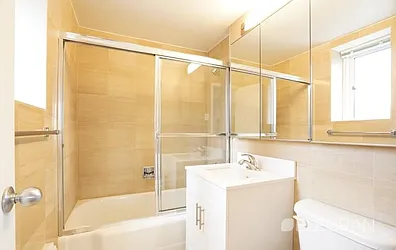 Rented by (Legacy) Elegran