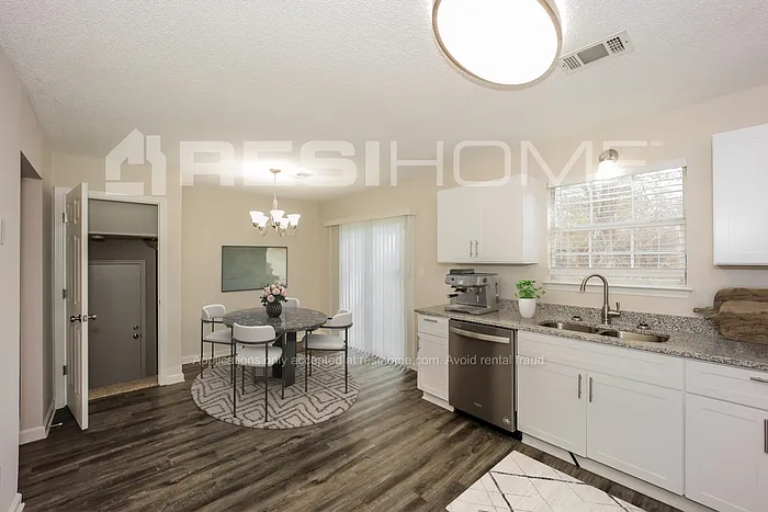 3 bed, 2.5 bath, 1472 sqft, $1,845 — Photo 3