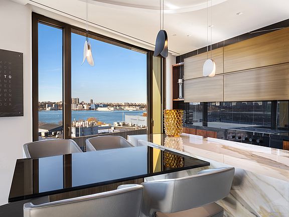 5th image of 551 W 21st St #7B