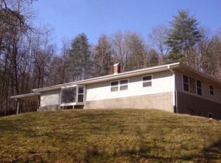 1656 Martins Creek Rd, Murphy, NC 28906