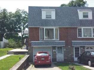 734 Millwood Rd, Philadelphia, PA 19115