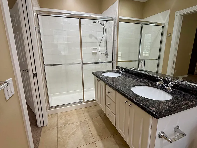 1605 Jeaga Dr — Photo 14