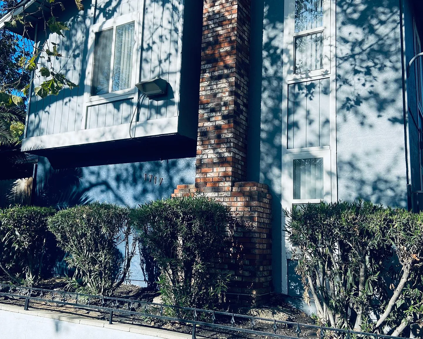 W St Apartments — Photo 2