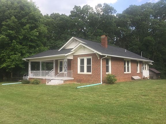 2nd image of 3047 Hickory Hwy