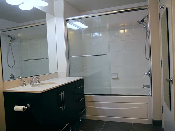 5th image of 88 E San Fernando St Unit 709