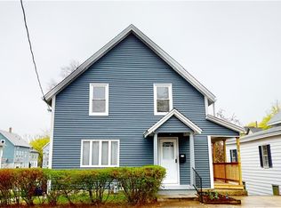 216 Farm St, Woonsocket, RI 02895