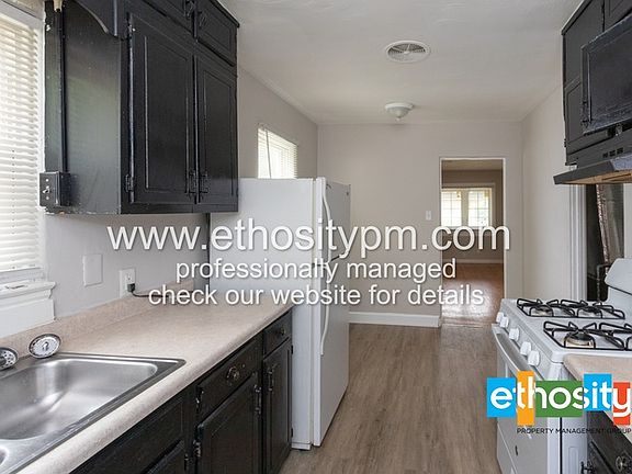 5th image of 3521 N Riley Ave