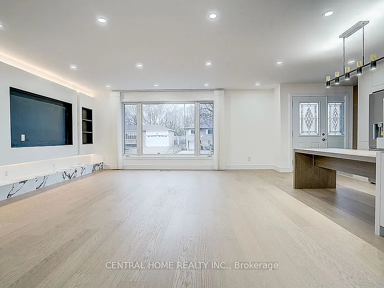 23 Bakerdale Rd — Photo 8
