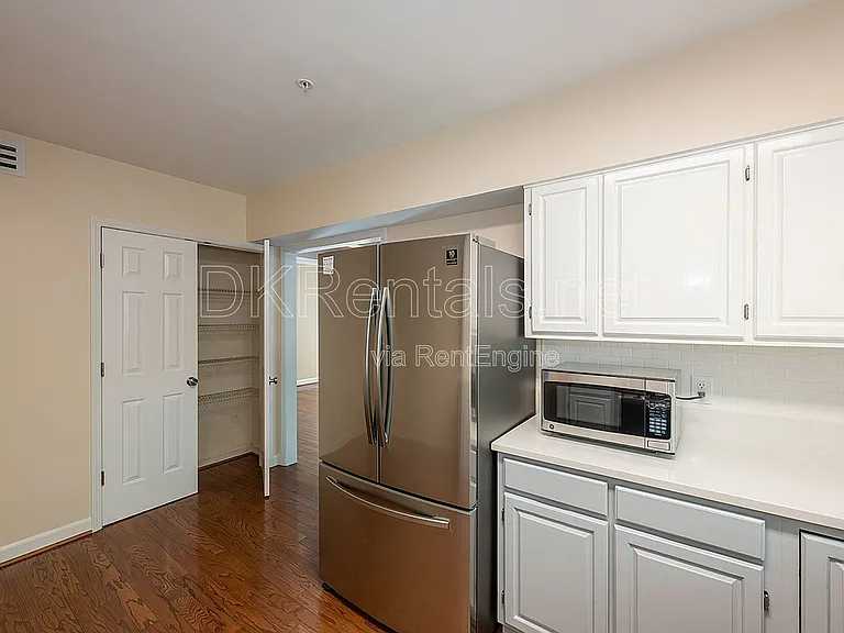 103 Ashling SE — Photo 11