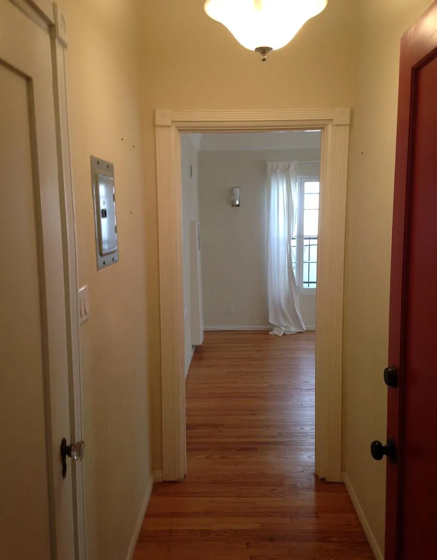 1 bed, 777 sqft, $2,950 — Photo 3