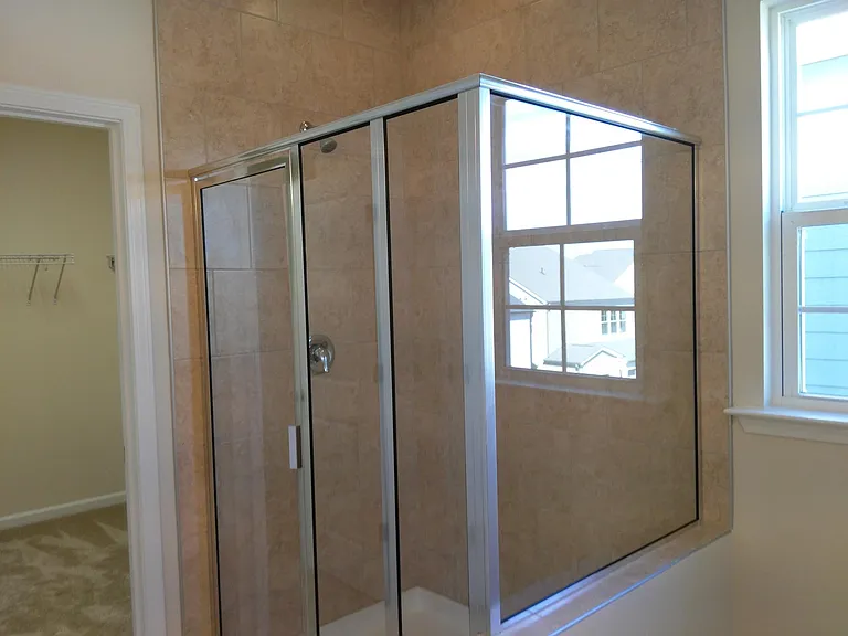Master Bathroom Feature2