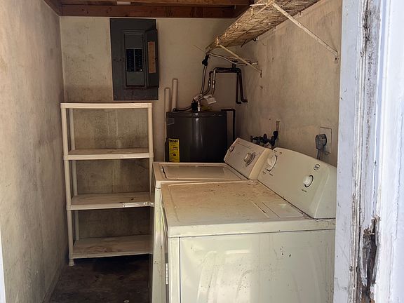 3rd image of 4680 SW 29th Ter #B