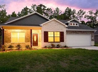 268 Broadmoor Dr, Huntsville, TX 77340