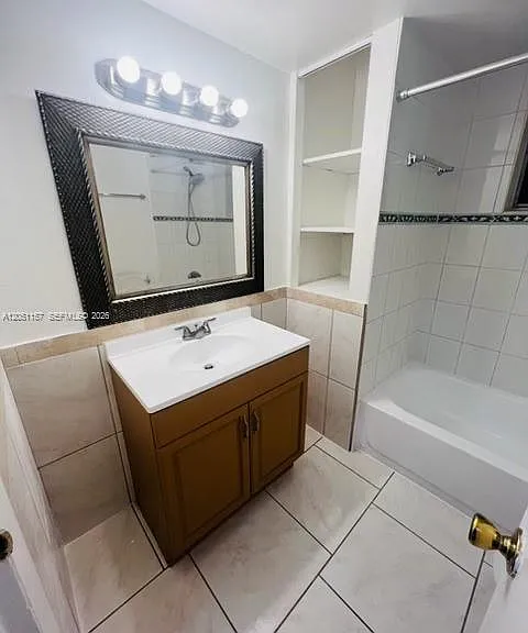 16410 Miami Dr #209 — Photo 17