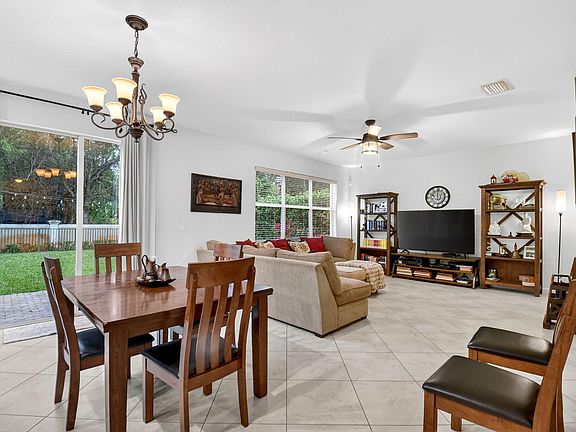 2nd image of 4652 Capital Drive