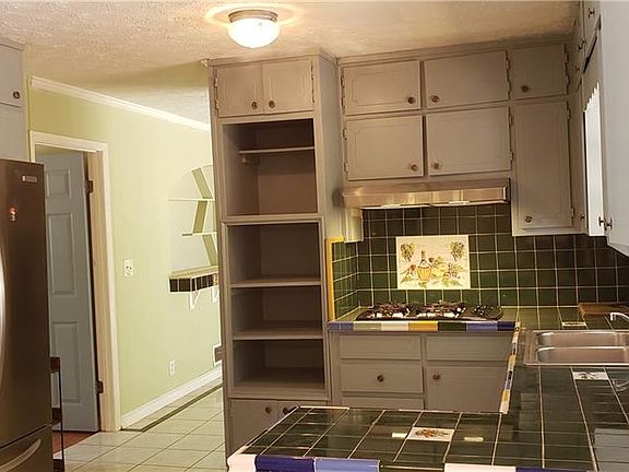 3rd image of 6491 Payton Woods Ln