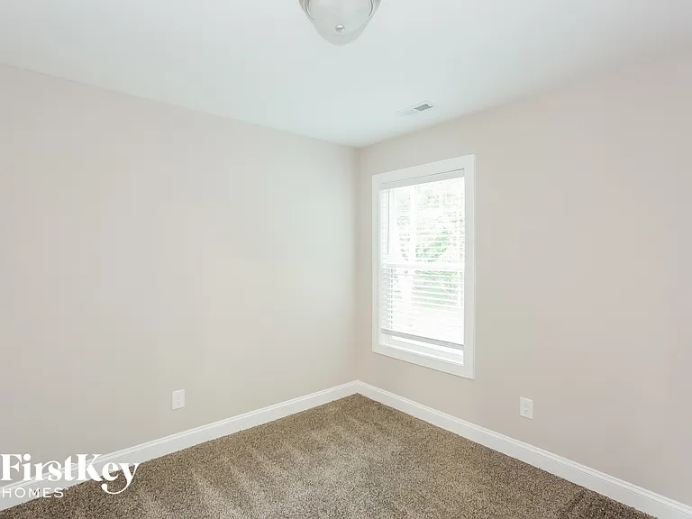 214 Parkway Ave NW — Photo 11