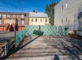 40 Bowdoin St FLOOR 1, Clifton, NJ 07013