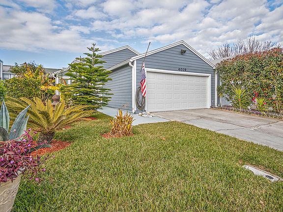 3rd image of 4039 Stillwood Dr
