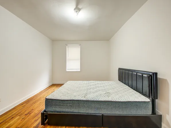 67-12 Yellowstone Boulevard image 21 of 31