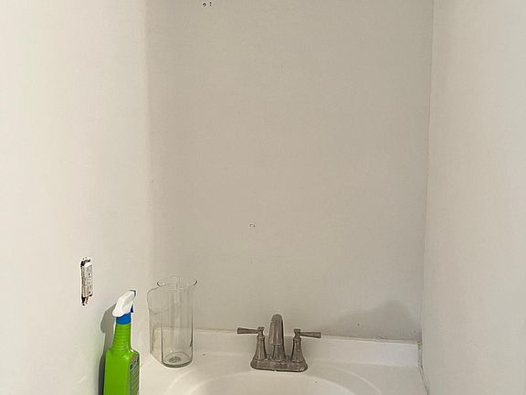 2nd image of 101 Dwyer Ave #1A