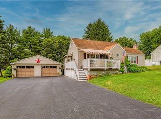 221 Franklin St, New Windsor, NY 12553